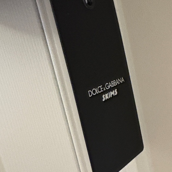 Dolce&Gabanna x Skims Push Up Bra - Picture 3 of 8